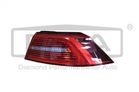 Ліхтар правий зовнішній LED VW Passat (15-) DPA 99451799802 (фото 1)