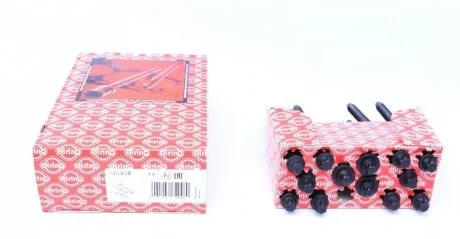 Фото болти головки блоку ELRING 426830 Болти головки блоку ELRING 426830