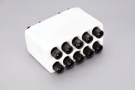 Болт головки блока ELRING 819832