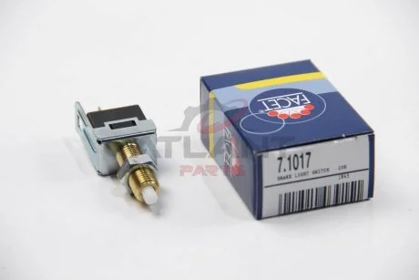 Выключатель, привод сцепления (Tempomat), Выключатель, привод сцепления (управление двигателем)) FACET 71017