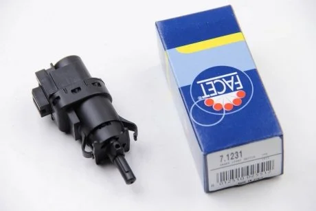 Фото вимикач ліхтаря сигналу гальма, Выключатель, привод сцепления (Tempomat), Выключатель, привод сцепления (управление двигателем) FACET 71231 Вимикач ліхтаря сигналу гальма, Выключатель, привод сцепления (Tempomat), Выключатель, привод сцепления (управление двигателем) FACET 71231