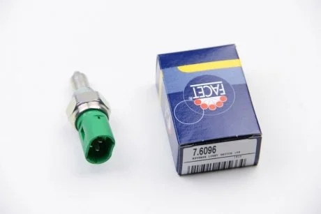 Фото вимикач фар заднього ходу FACET 76096 Вимикач фар заднього ходу FACET 76096