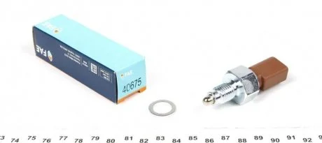 Фото датчик увімкнення підсвітки руху заднім ходом FAE 40675 Датчик увімкнення підсвітки руху заднім ходом FAE 40675