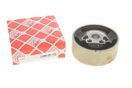 Подушка двигуна нижня Golf V,Caddy III,Jetta,Touran,Passat,Skoda FEBI 22762
