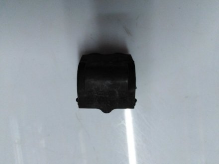 Втулка стабилизатора Леганза перед GM 96394033