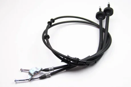 Фото трос ручного гальма зад. Astra G 98- (диск) (1593/1400x2) (Bosch) GOODREM RM4440 Трос ручного гальма зад. Astra G 98- (диск) (1593/1400x2) (Bosch) GOODREM RM4440