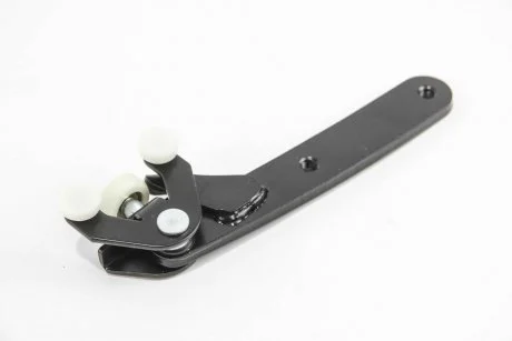 Ролик зсувних дверей Caddy 04- Л. нижній GOODREM RM8026