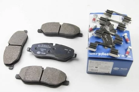 Тормозные колодки передн. Range Rover Sport 05-,Discovery 04- HELLA 8DB355011971