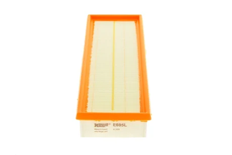 Фильтр воздуха HENGST FILTER E695L