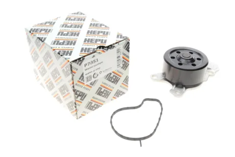 Помпа води HEPU P7851
