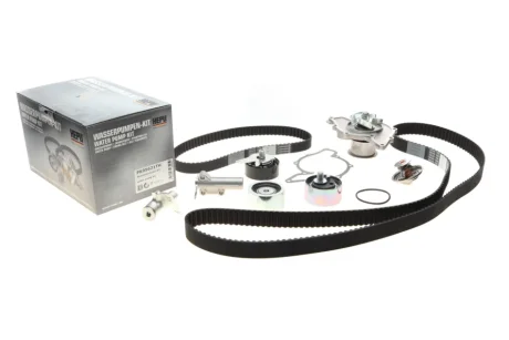 Комплект ременя ГРМ з помпою води HEPU PK05621TH