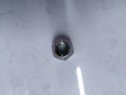 Гайка колесная Hyundai/Kia/Mobis 5295111210