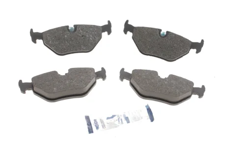 Комплект тормозных колодок (дисковых).) ICER 181141