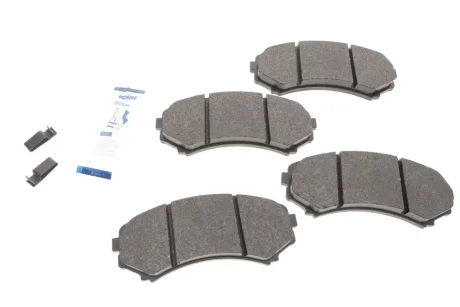 Комплект тормозных колодок (дисковых).) ICER 181374