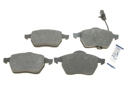 Комплект тормозных колодок (дисковых).) ICER 181384