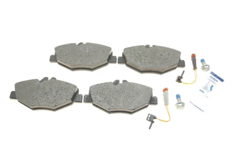 Комплект тормозных колодок (дисковых).) ICER 181527-701