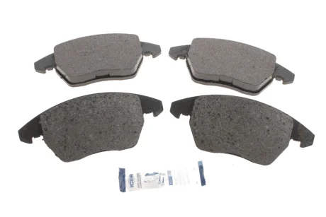 Комплект тормозных колодок (дисковых).) ICER 181637