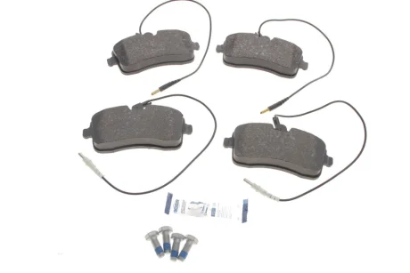 Комплект тормозных колодок (дисковых).) ICER 181656-700