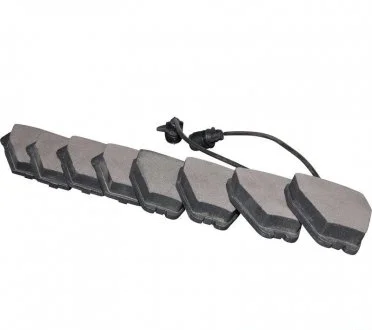 Фото гальмівні колодки перед. (з пр. датчик.) AUDI A6/S6 97-05 VW Passat 00-05, Phaeton 02- JP GROUP 1163602710 Гальмівні колодки перед. (з пр. датчик.) AUDI A6/S6 97-05 VW Passat 00-05, Phaeton 02- JP GROUP 1163602710