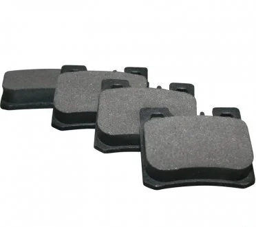 Гальмівні колодки задн.W124/202/210 JP GROUP 1363700410