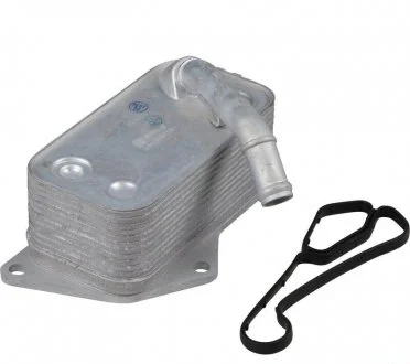 Фото масляний радіатор 1,3 E90,4,5 E60,F10,6,7 F65/F01,X1/3/5 JP GROUP 1413500400 Масляний радіатор 1,3 E90,4,5 E60,F10,6,7 F65/F01,X1/3/5 JP GROUP 1413500400