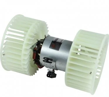 Фото двигун вентилятора пічки E39 525TDS 96- JP GROUP 1426100200 Двигун вентилятора пічки E39 525TDS 96- JP GROUP 1426100200