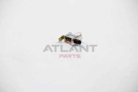Контакт дверей LT/T3/Passat B2 -92 JP GROUP 8196500100