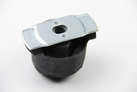 Фото с/блок задньої балки правий Laguna II 01- LEMFORDER 3072601 С/блок задньої балки правий Laguna II 01- LEMFORDER 3072601