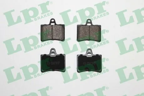Тормозные колодки, дисковый тормоз (набор) LPR 05P800