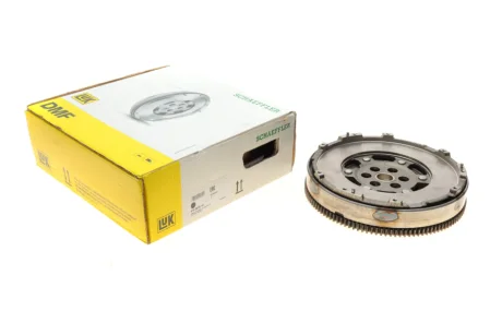 Маховик двомасовий LuK 415 0678 10