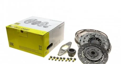 Фото маховик + комлект зчеплення LuK 600 0296 00 Маховик + комлект зчеплення LuK 600 0296 00