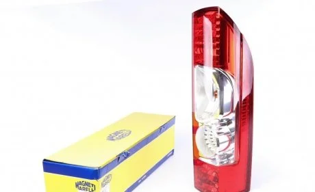 Фонарь задний правый MAGNETI MARELLI 712201571120