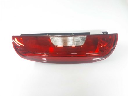 Задний фонарь MAGNETI MARELLI 712206611120
