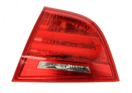 Фото задній ліхтар правий внутрішній BMW SERIE 3 (E90) LED 08-11 MAGNETI MARELLI 714021840801 Задній ліхтар правий внутрішній BMW SERIE 3 (E90) LED 08-11 MAGNETI MARELLI 714021840801