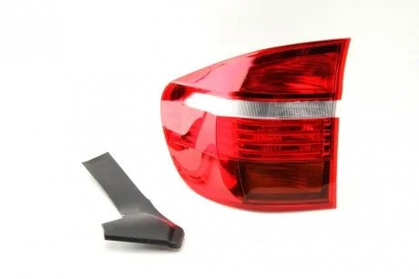 Фото ліхтар задній MAGNETI MARELLI 714021890702 Ліхтар задній MAGNETI MARELLI 714021890702