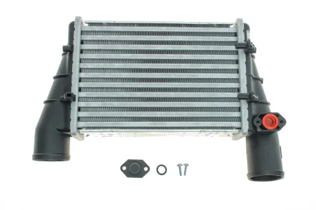 Радиатор интеркулера MAHLE / KNECHT CI130000S