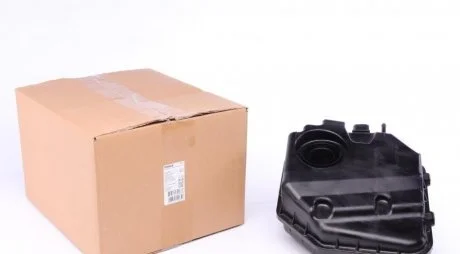 Фото бачок розширювальний MAHLE MAHLE / KNECHT CRT 9 000S Бачок розширювальний MAHLE MAHLE / KNECHT CRT 9 000S