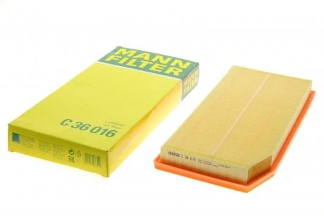 Фильтр воздушный DB KLASA E CABRIO S213 350 17- MANN C36016
