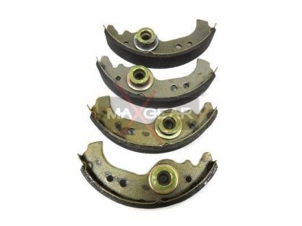 Тормозные колодки MAXGEAR 190221