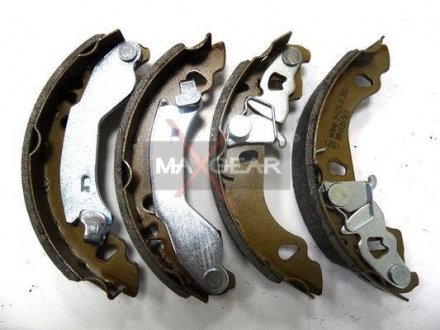 Тормозные колодки.) MAXGEAR 190276
