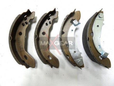 Гальмівні колодки (набір) MAXGEAR 190297