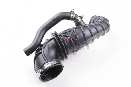 Патрубок к воздушному фильтру Connect 02- Metalcaucho 05947