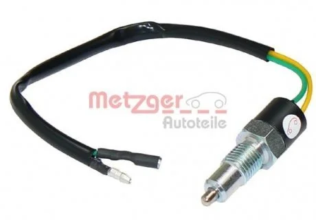 Выключатель фар заднего хода METZGER 0912002