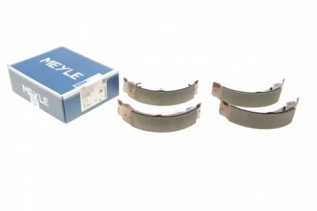 Тормозные колодки барабанные MEYLE 32-14 533 0001