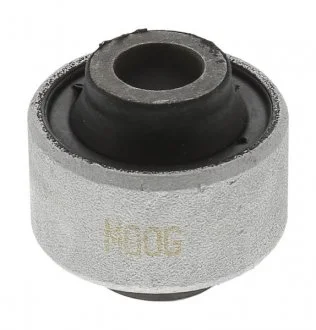 Фото сайлентблок переднього важеля MOOG RESB15540 Сайлентблок переднього важеля MOOG RESB15540