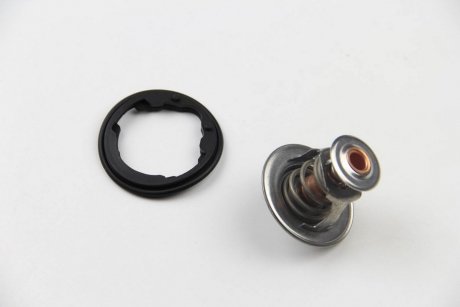 Термостат Honda Accord VIII/Civic VII, VIII/Jazz II, III 1.0-2.0i 98- (82 C) MOTORAD 328-82