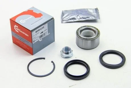 Підшипник маточини пер. Forester/Impreza/Outback/Legacy 98-08 NFC NFB5235