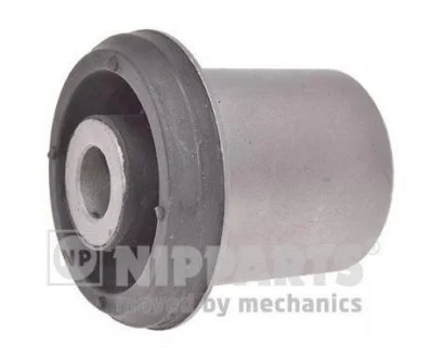 Сайлентблок переднього важеля NIPPARTS N4235037