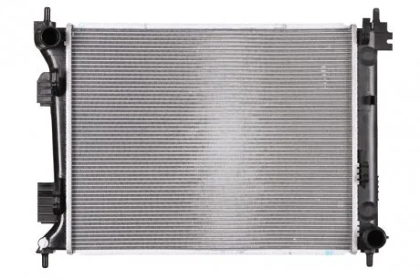 Радіатор NISSENS 67611