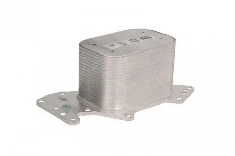 Фото радиатор масляный AUDI A4/A5/A6/Q5/Q7/PORSCHE CAYENNE 2,7TDI/3,0TDI 08- NISSENS 90911 Радиатор масляный AUDI A4/A5/A6/Q5/Q7/PORSCHE CAYENNE 2,7TDI/3,0TDI 08- NISSENS 90911